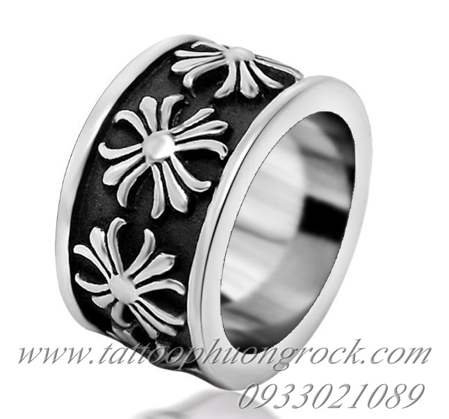 nhan chrome hearts 40