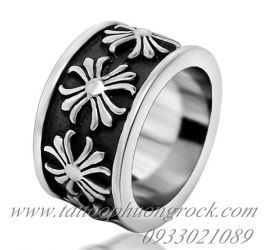 nhan chrome hearts 40