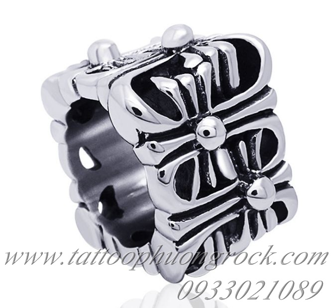 nhan chrome hearts 33