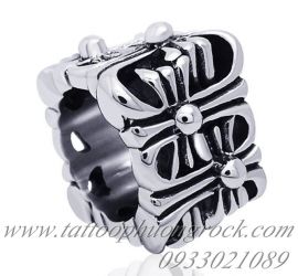 nhan chrome hearts 33