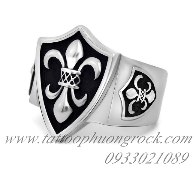 nhan chrome hearts 63