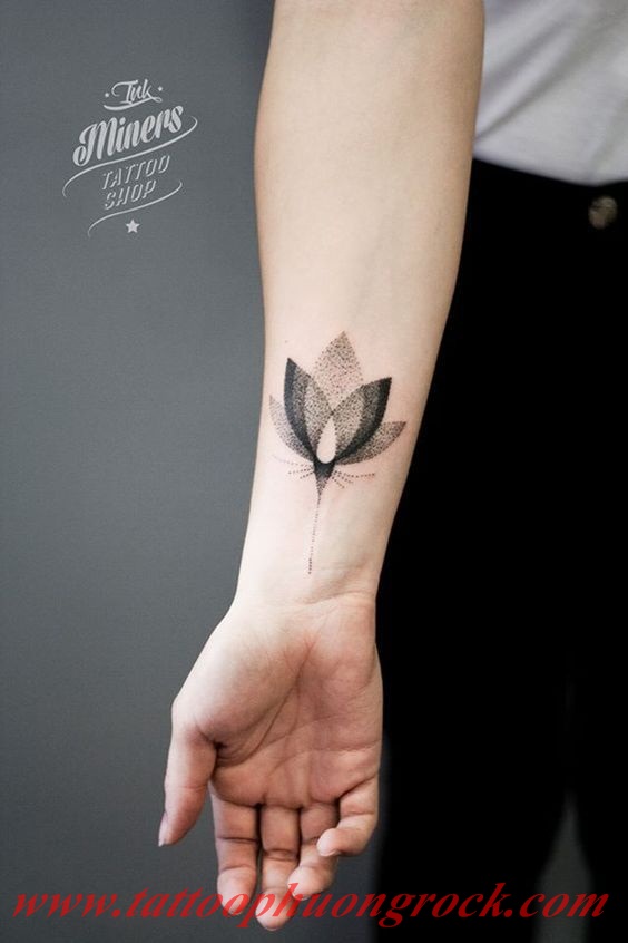 Hinh xam dotwork 1