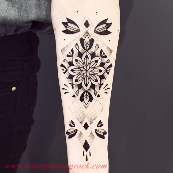 Hinh xam dotwork 26