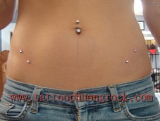 piercing dermal hcm 2