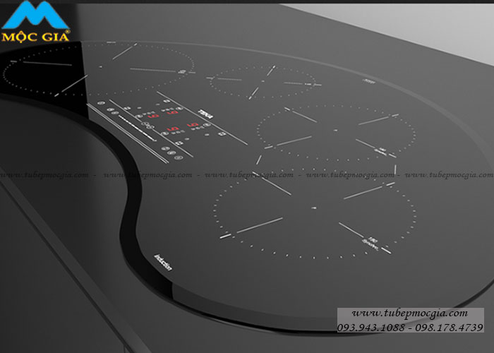 Bếp điện từ Teka trong hình dáng cong hiện đại