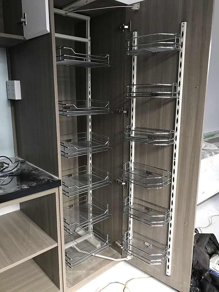 Kệ Tủ Đồ Khô - Kệ Tủ Kho thêm tiện ích tối đa cho gian bếp