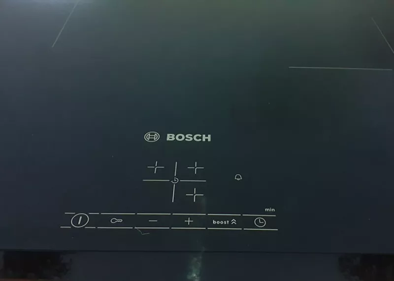 Bếp Từ 3 Vùng Nấu Bosch HMH.PUC631BB1E Series 4