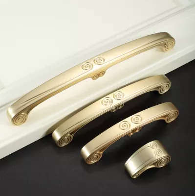 Tay Nắm Cửa Tủ Cổ Điển FCD351VK