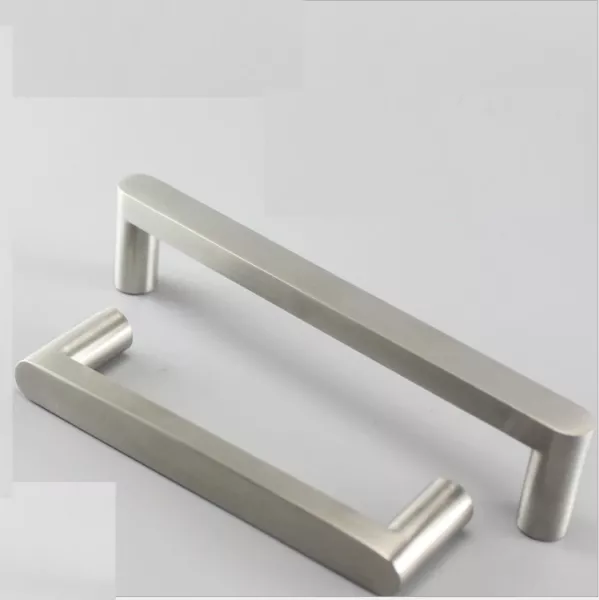 Tay Nắm Cửa Tủ Bằng Inox Đặc Ruột FIN462D