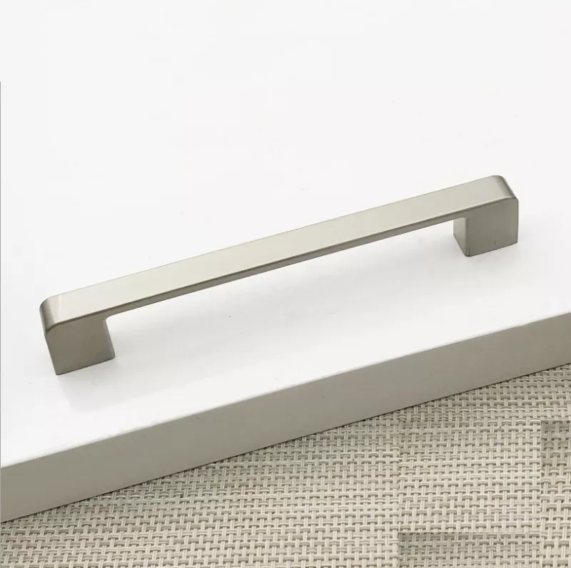Tay Nắm Cửa Tủ Bằng Inox FIN461D