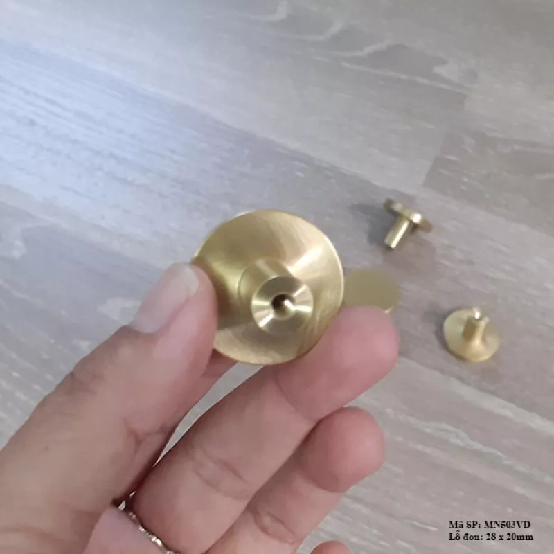 Núm Tay Nắm Cửa Tủ Bằng Đồng MN503VD