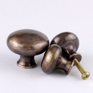 Núm Tay Nắm Cửa Tủ Bằng Đồng FN261DCD