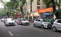 Cần lắp camera trước cổng bệnh viện
