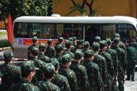 Hàng trăm bác sĩ Quân y vào TP.HCM giúp F0 điều trị tại nhà