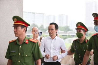 Xét xử cựu Chủ tịch Tập đoàn FLC Trịnh Văn Quyết và 49 bị cáo
