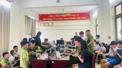 Chu đáo, nỗ lực cấp căn cước cho công dân, không quản ngày nghỉ