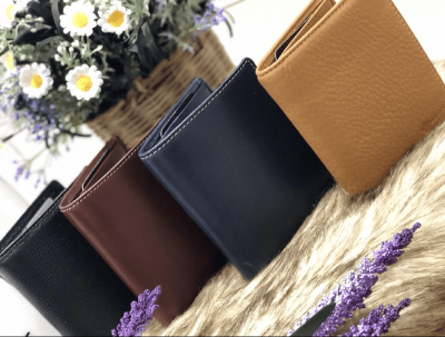 Phân biệt ví da thật - giả