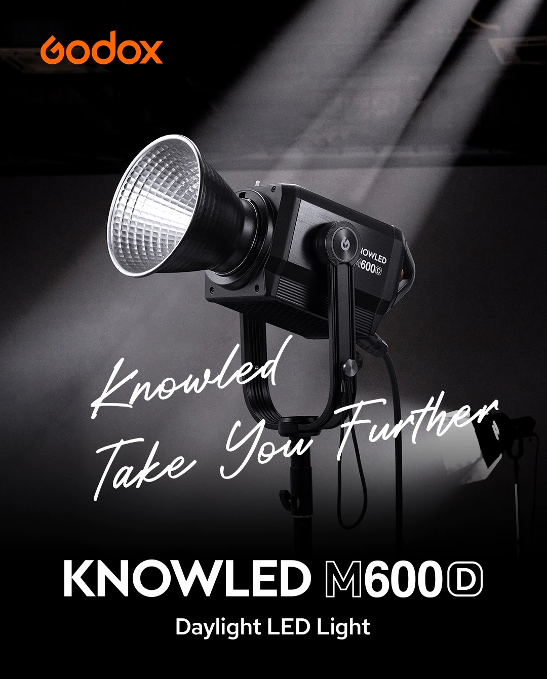 ĐÈN GODOX KNOWLED M600D DAYLIGHT 740W