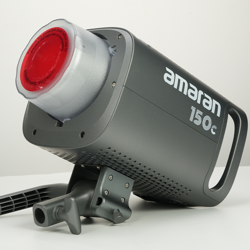 AMARAN 150c RGBWW Full-Color 150W 