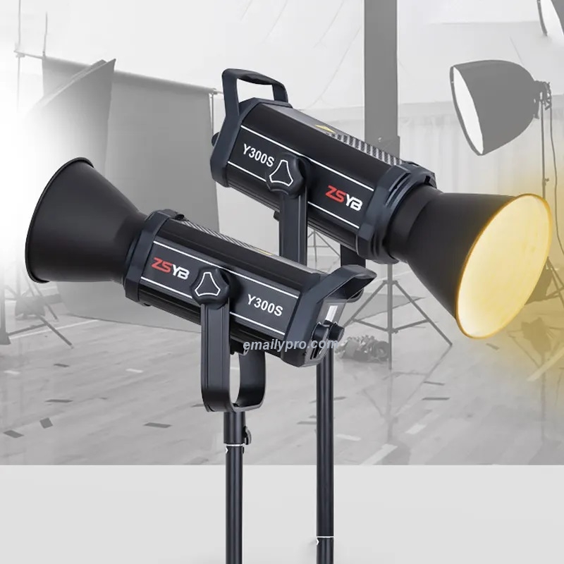 Y-300S Mẫu đèn LED hiệu quả giá tầm trung 