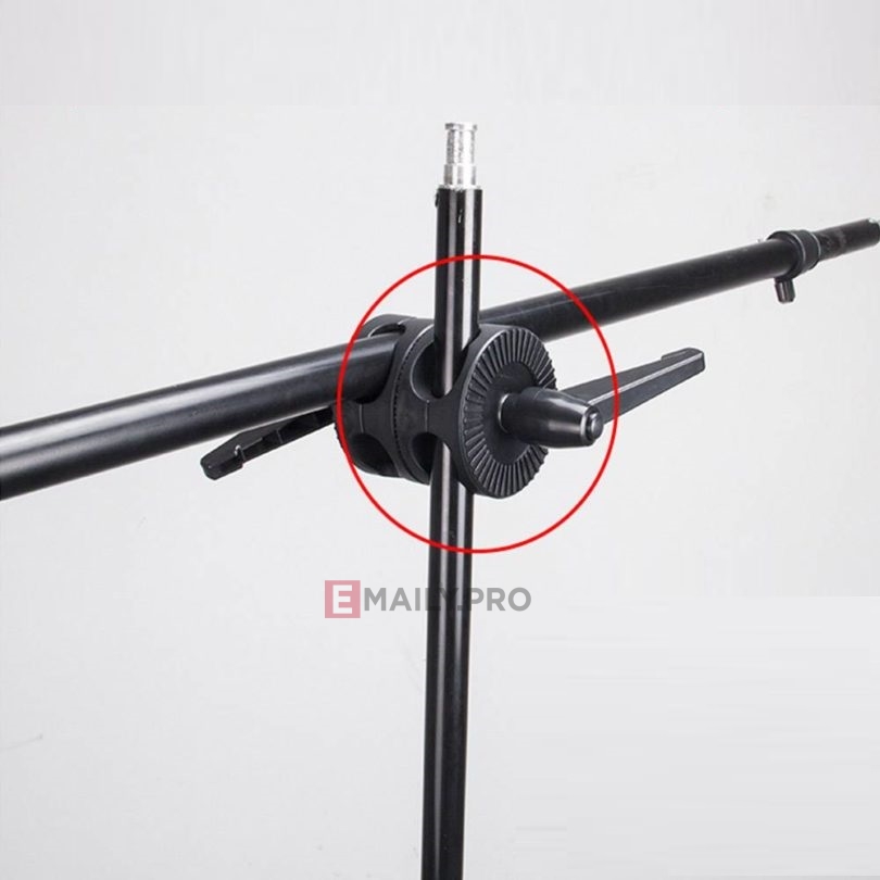 truc-tay-treo-hat-sang-softbox-voi-chan-den-810x810