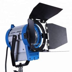 ĐÈN QUAY PHIM SPOTLIGHT 650W