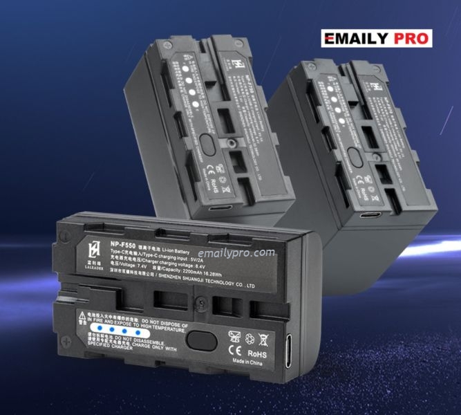 PIN F550-2200mAh + Sạc nhanh USB