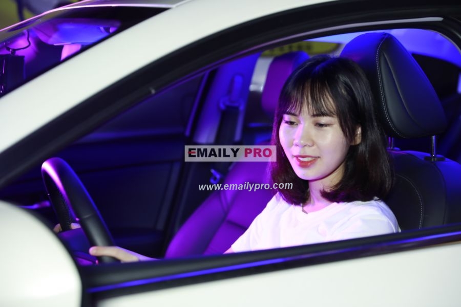 Đèn video LED RGB NiceFoto TC-768-II 160W