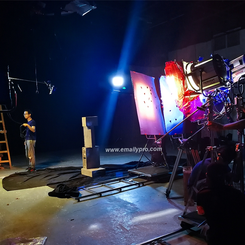 Gel màu lọc sáng + Khung kích thước 61x76cm