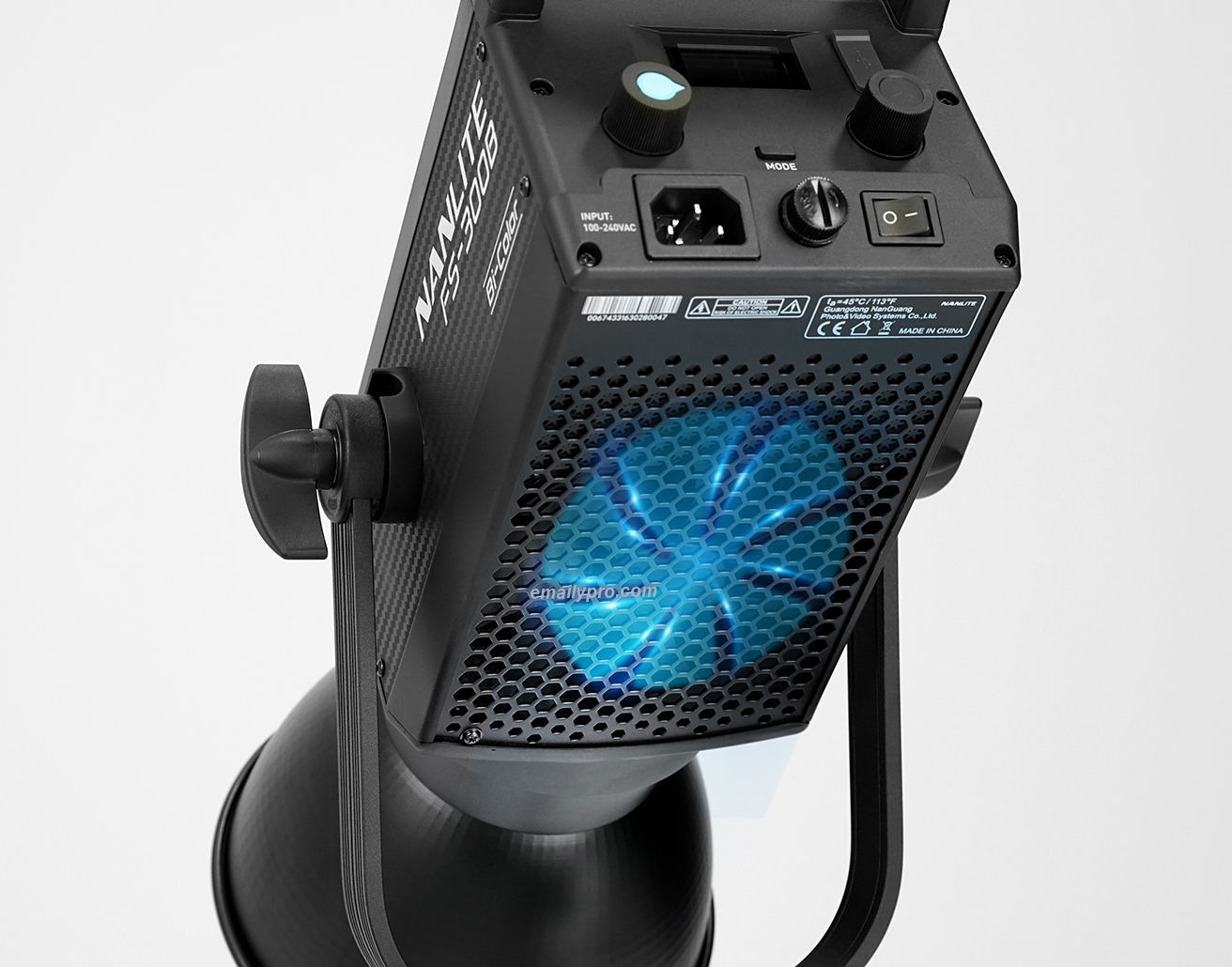 Đèn Led Nanlite FS-300B