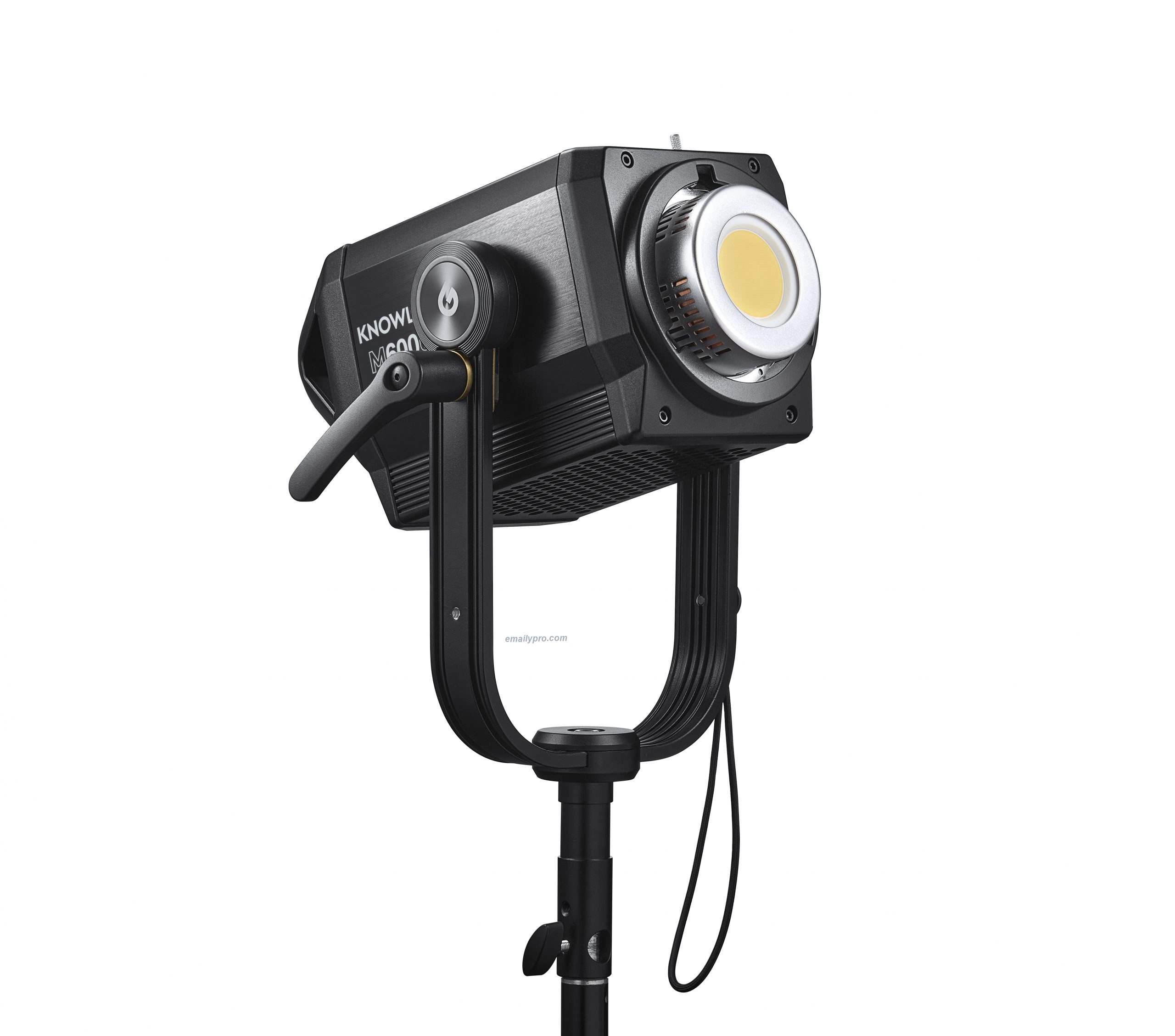 ĐÈN GODOX KNOW LED M600D DAYLIGHT 740w