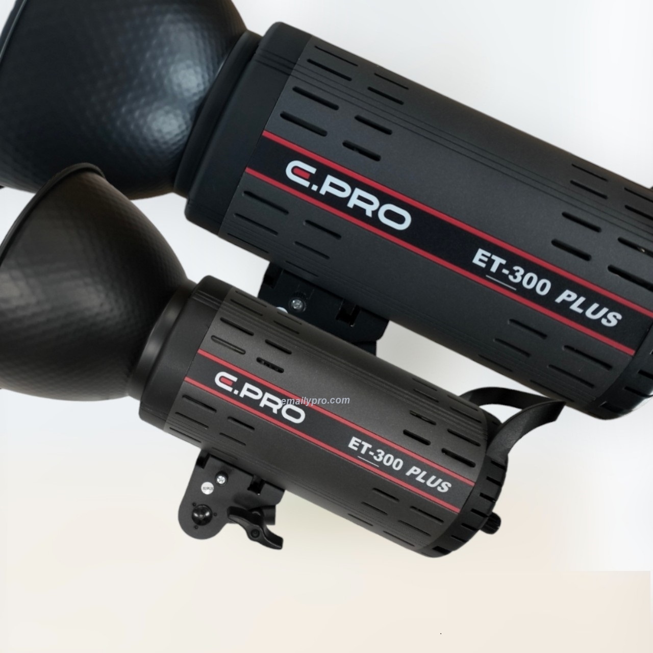 Combo 4 đèn Livestream ET-3OO PLUS