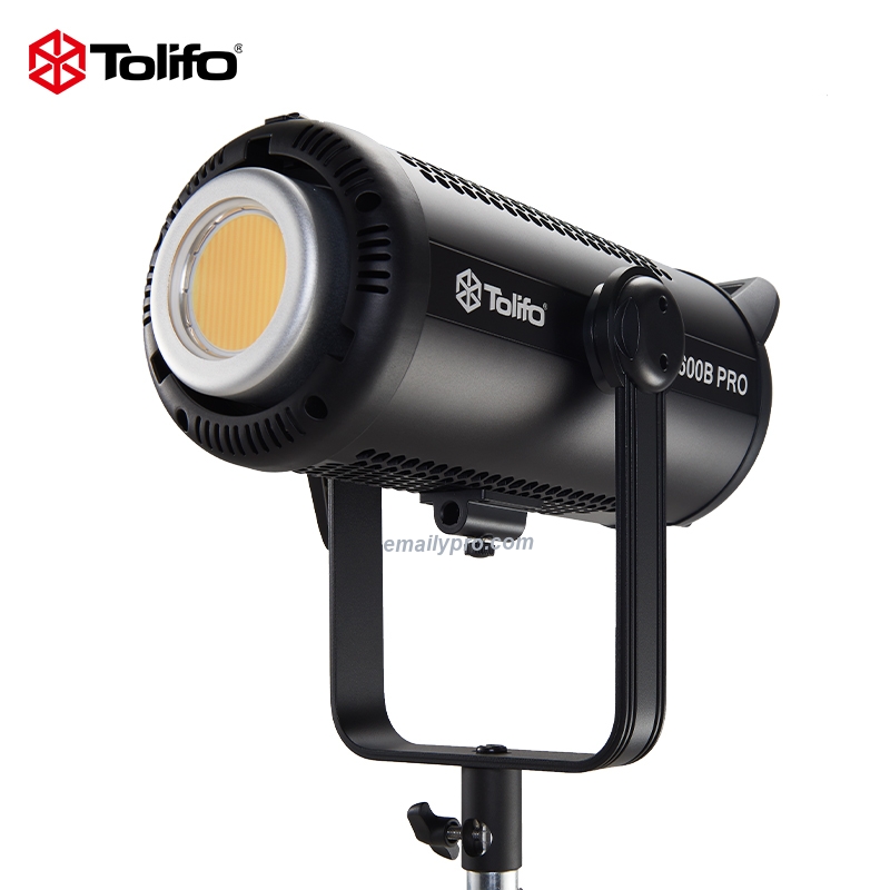 ĐÈN LED TOLIFO X-600B PRO 2700K-6500K DMX