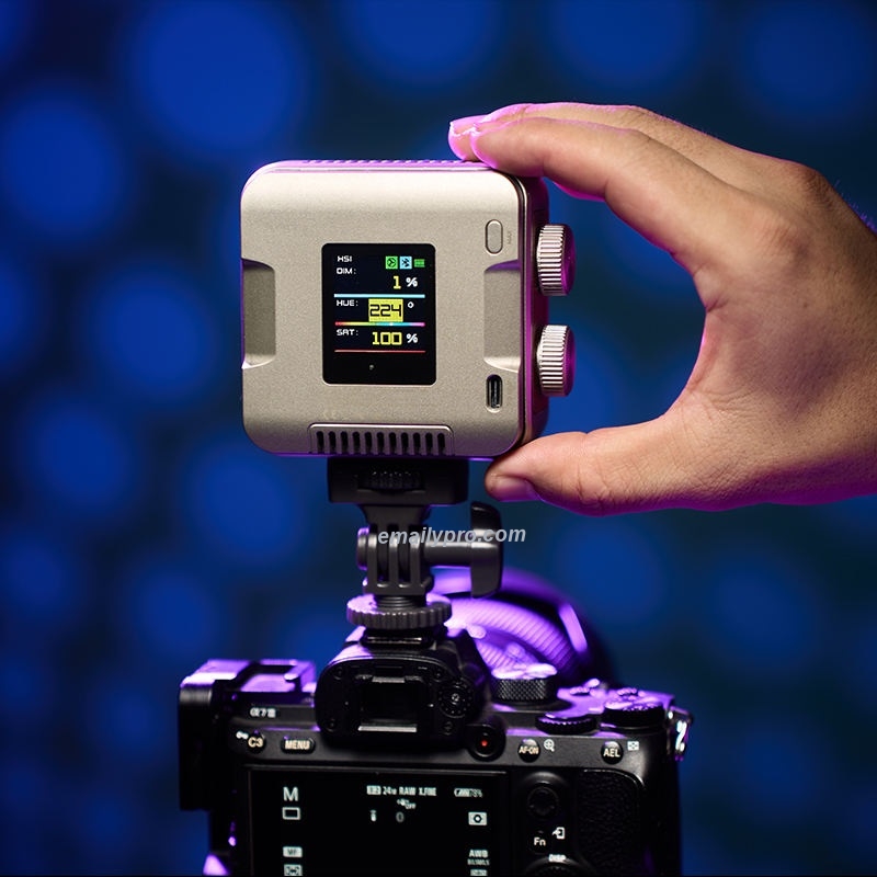 Đèn quay video LED COB RGB TOLIFO PL-40RGB