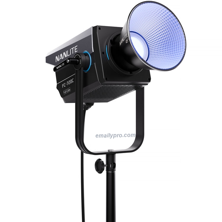 Đèn Nanlite FC-720C LED RGBW – Giải pháp ánh sáng chuyên nghiệp.
