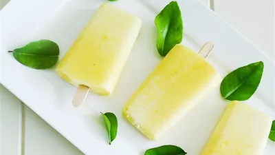 Học ngay cách làm kem dừa tại nhà. Nhâm nhi kem dừa tròn trịa
