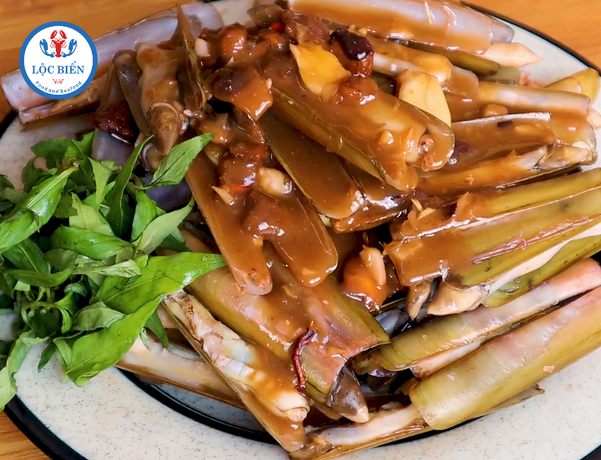 Ốc móng tay xào me chua ngọt hấp dẫn