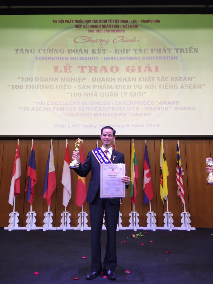 TIẾN VIỆT THÁI LỌP TOP 10 “ DOANH NGIỆP XUẤT SẮC ASEAN” 2016