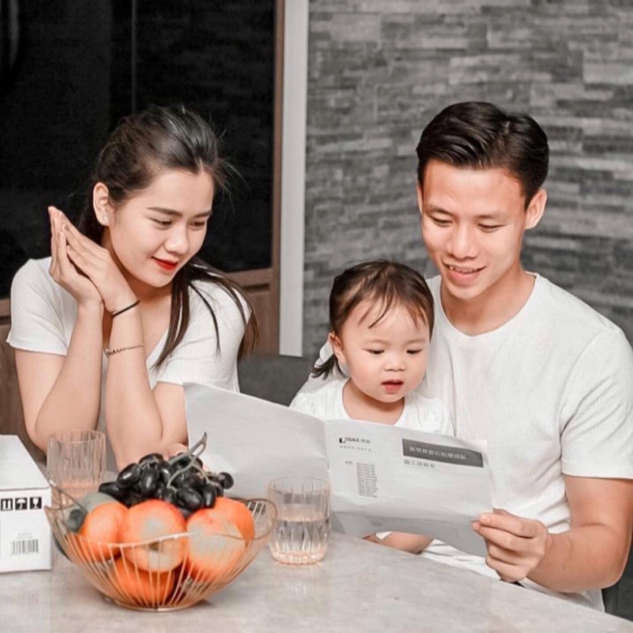 MOM Dương Thùy Phương