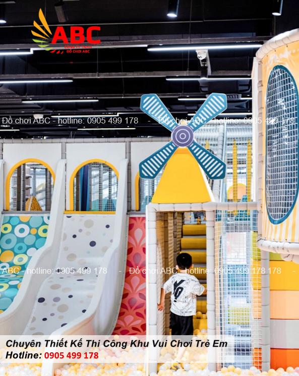 Đặt tên khu vui chơi trẻ em trong nhà tạo cảm giác dễ nhớ