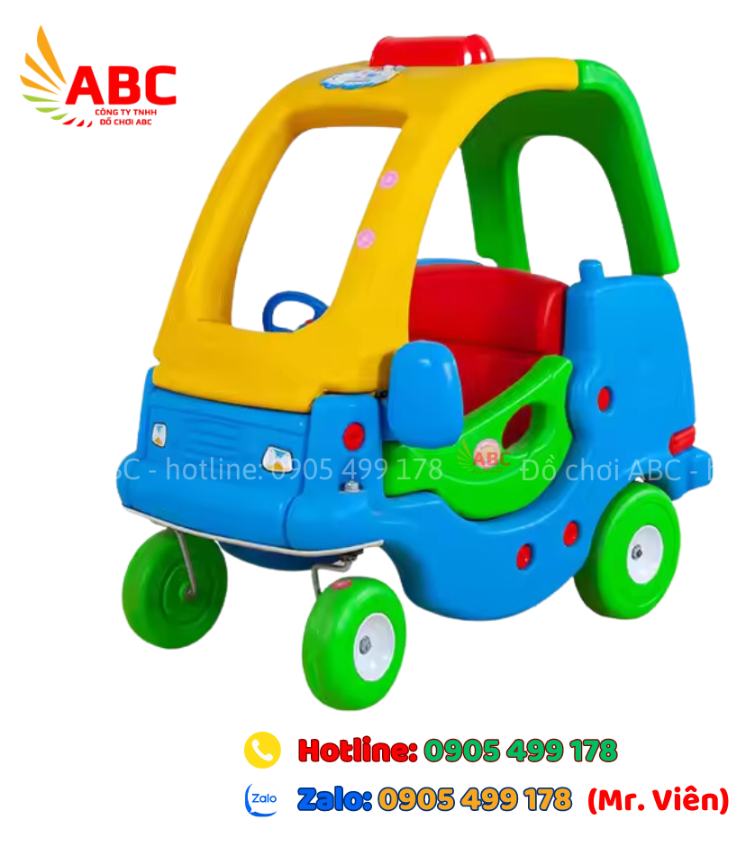 Với thiết kế thông minh, bé có thể tự đẩy xe bằng chân giúp tăng cường sức khỏe, phát triển cơ bắp