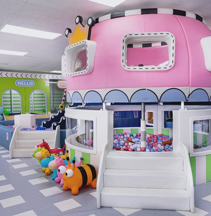 Lựa chọn đơn vị thiết kế thi công quán cafe chuyên nghiệp