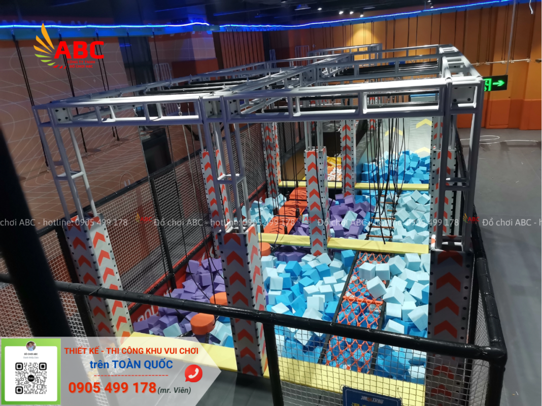 Bộ vận động Sasuke thu hút người chơi nhờ sự kết hợp đa dạng các trò chơi thách thức