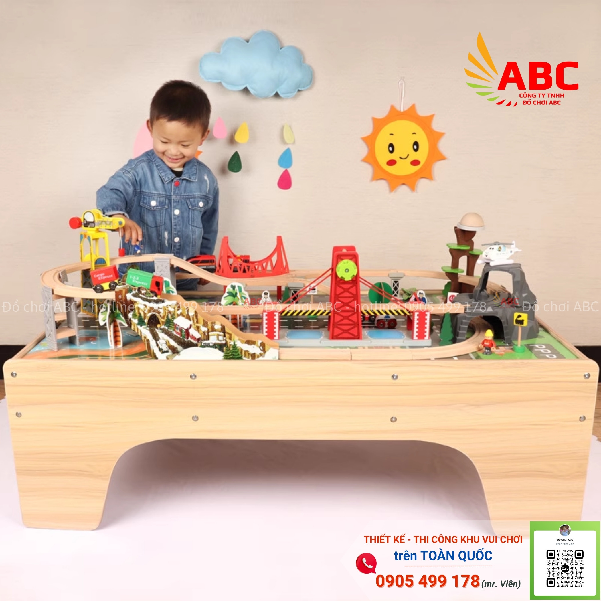 Được làm từ gỗ cao cấp, mài nhẵn mịn, không góc cạnh nên đảm bảo an toàn cho bé khi vui chơi