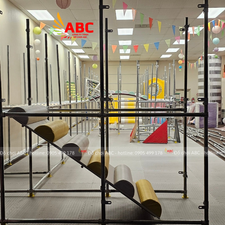 Lưu ý khi thiết kế thi công cafe kết hợp khu vui chơi trẻ em