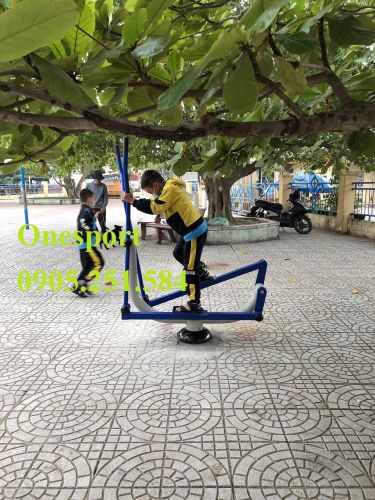 Máy tập đi bộ lắc tay đơn ngoài trời onesport (4)