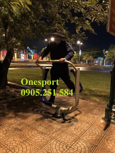 Máy tâoj đi bộ trên không ngoài trời onesport 