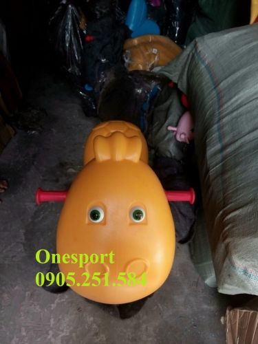 THU NHUN LO XO HINH CON HA MA - ONEPOSTR (1)