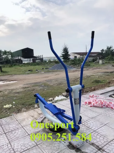 Thiết bị tập đi bộ trên không lăc tay ngoài trời onespot (2)