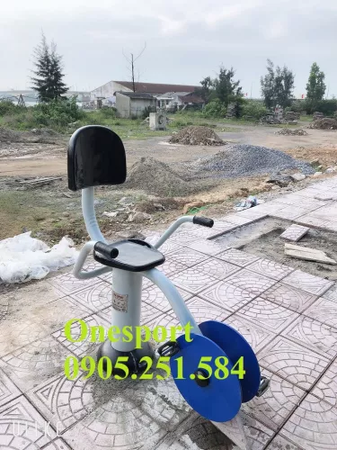 Dụng cụ tập đạp xe có tựa lưng ngoài trời onesport (2)